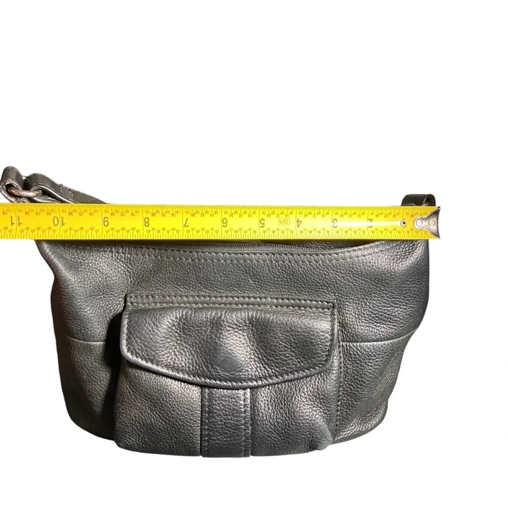 Classic Fossil Black Leather Shoulder Bag